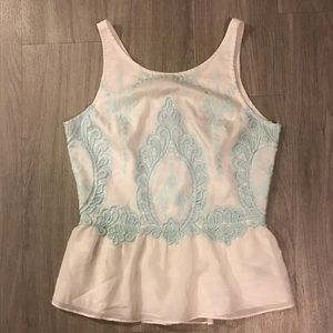 🍾Anthropologie Dolce Vita Sleeveless Embroidered